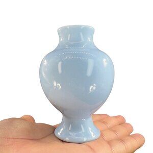 Williamsburg Art Pottery Vase Light Pale Blue Glazed Bud Vase Marked On Bottom